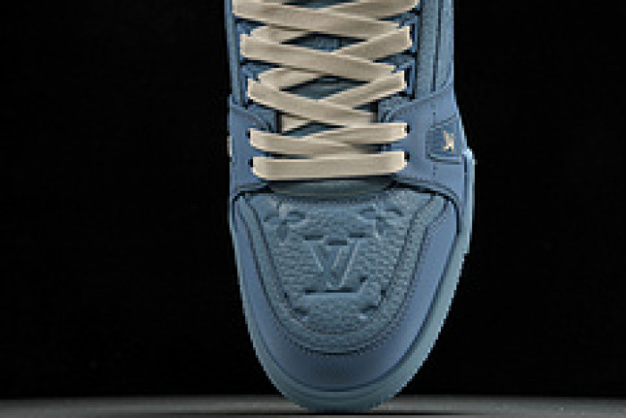 LV SNEAKER LOW  10301