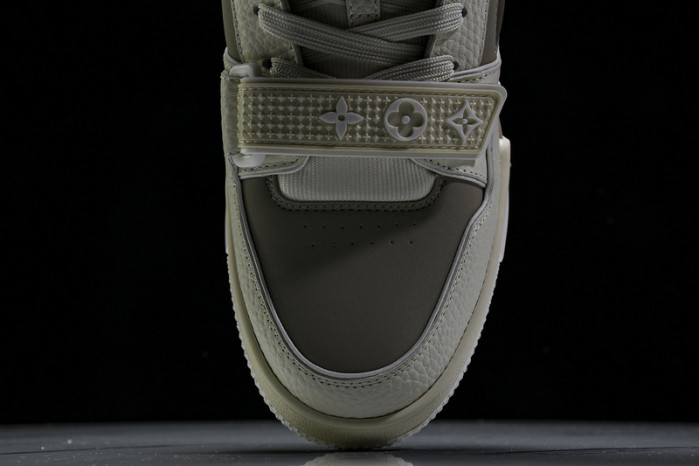 LV SNEAKER LOW FOR-LV100