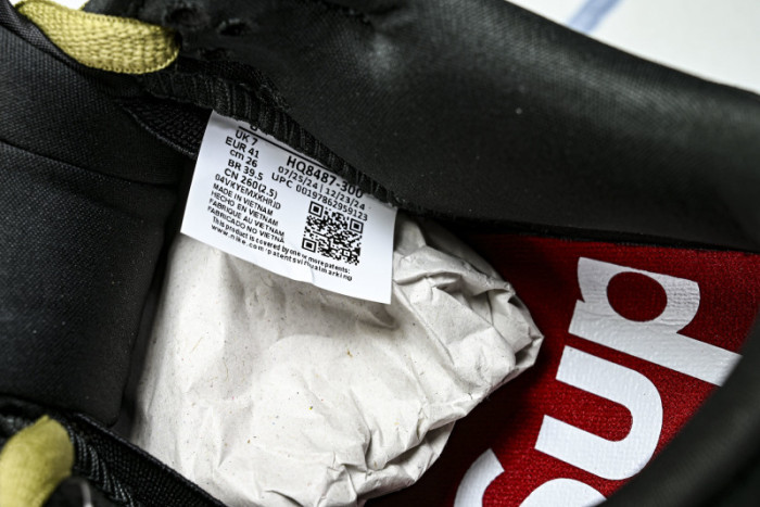 nike sb dunk low  Svp*me 94 camper green  hq8487-300