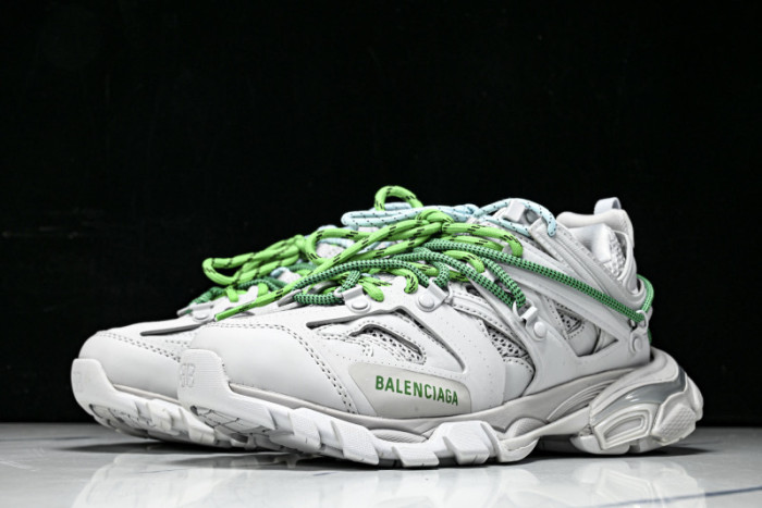 BLCG Track  800590 WTRHK 1340