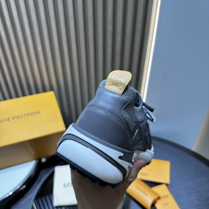 LV SNEAKER Runner Tatic FOR-LV390