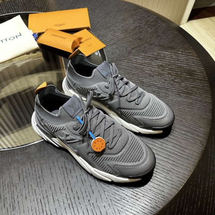 LV SNEAKER Runner Tatic FOR-LV390