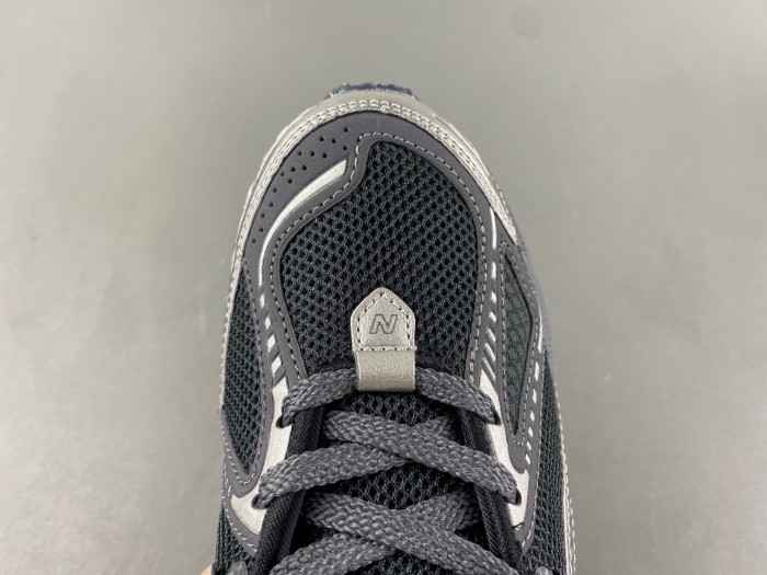 New Balance  M1906RES