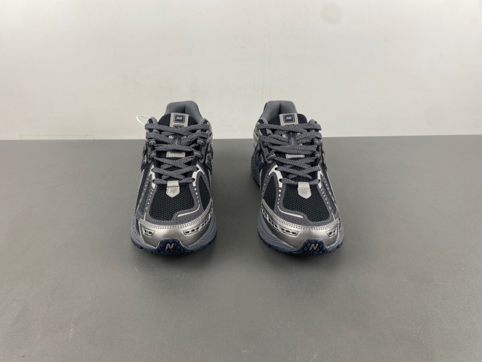 New Balance  M1906RES