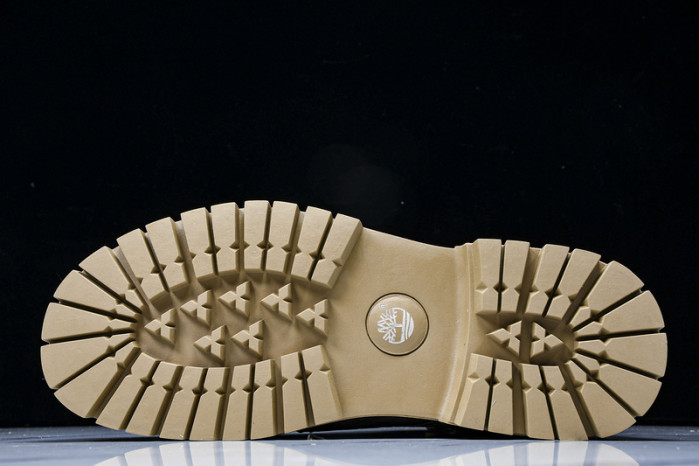 Timb**1*nd sneaker  tbl-06