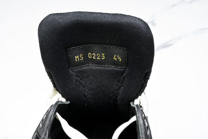 LV SNEAKER LOW FOR-LV129