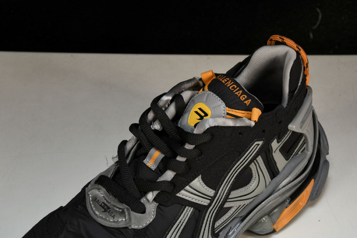 BLCG RUNNER   110308