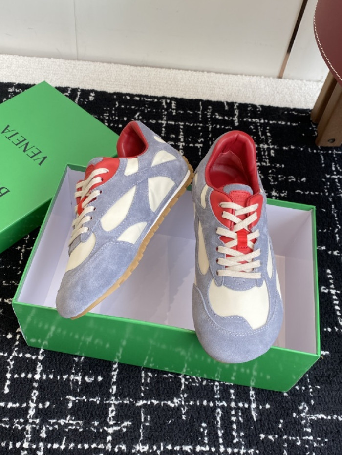 b0tt*ga Ven*ta sneaker