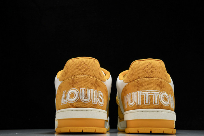 LV SNEAKER LOW  121205