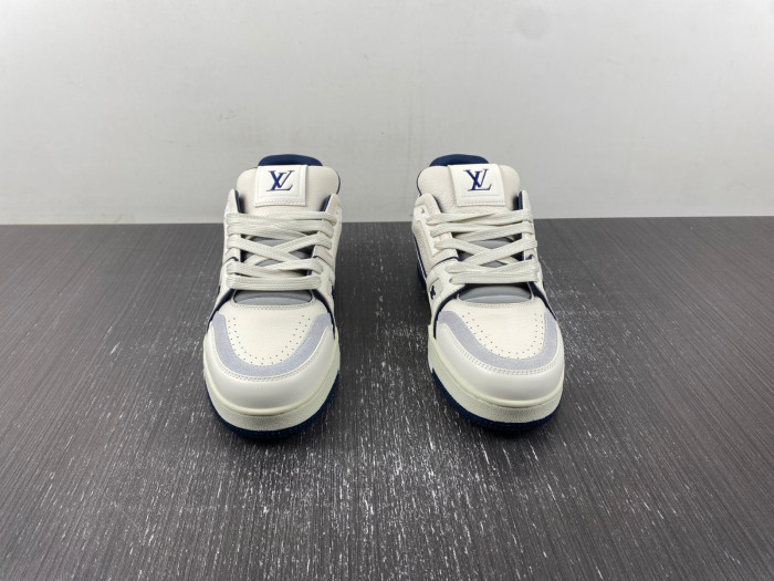 LV SNEAKER LOW   120402