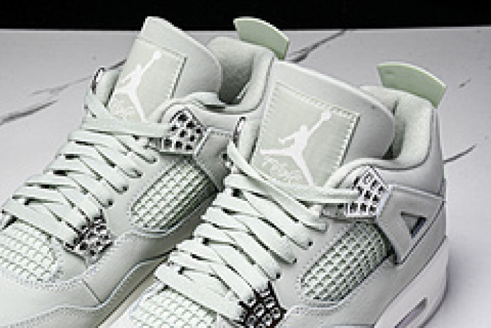 Air Jordan 4 “Seafoam”  HV0823-003
