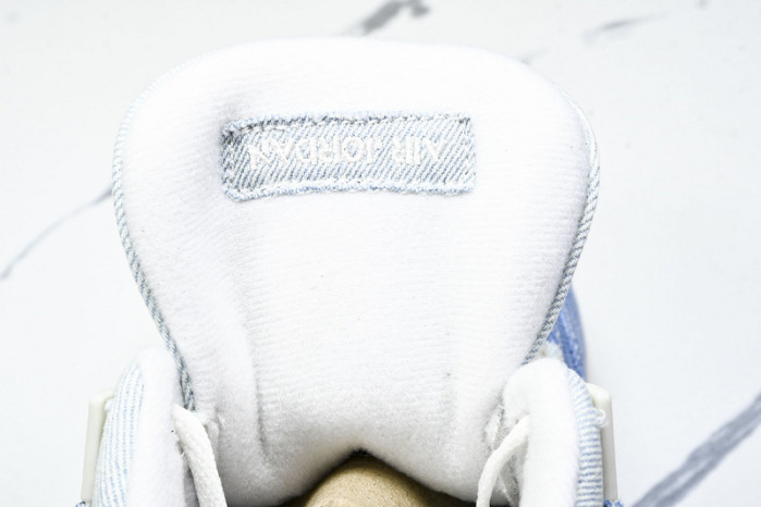 Air Jordan 4 Denim "Worn Blue” IB6716-100