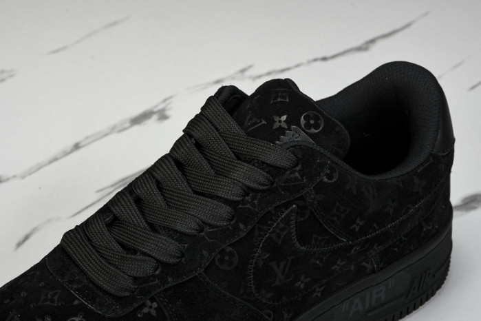 Nike Air Force 1 LV 022604