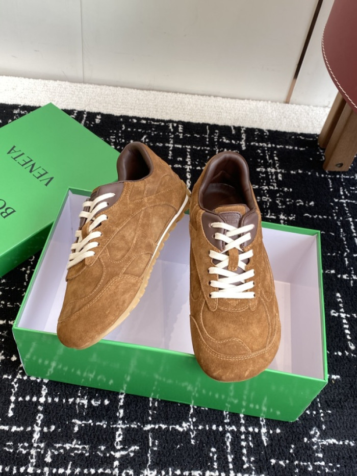 b0tt*ga Ven*ta sneaker