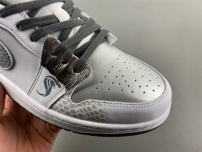 Air Jordan 1 Low 553558-152