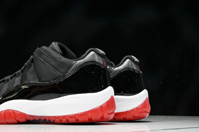 Air Jordan 11 Low Bred FV5104-006