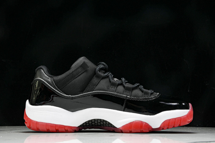 Air Jordan 11 Low Bred FV5104-006