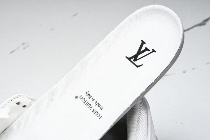 LV SNEAKER FOR-LV255