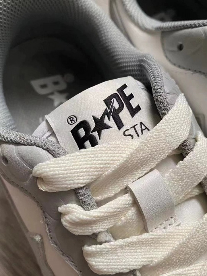 A B*THING APE YEE-002