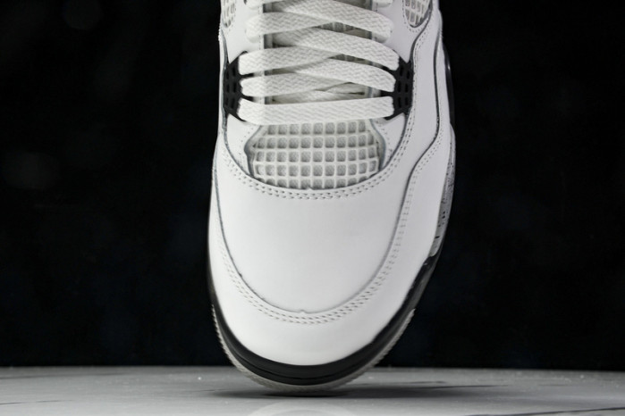 Air Jordan 4  “White Cement” （2025） FV5029-100