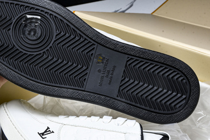 LV SNEAKER FOR-LV307