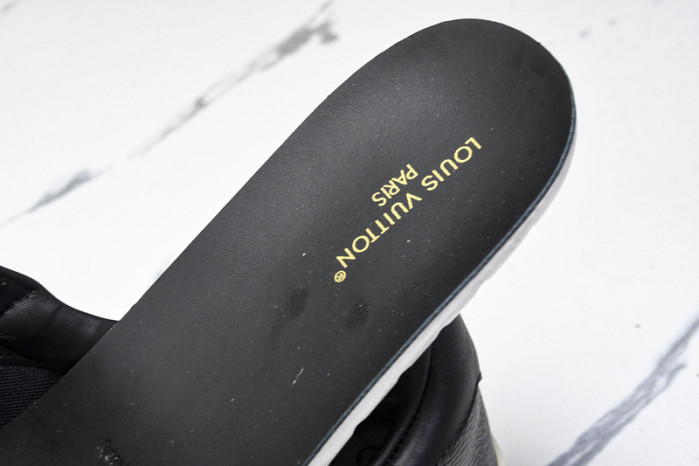 LV SNEAKER FOR-LV310