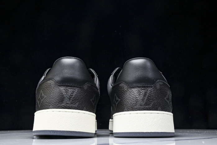 LV SNEAKER FOR-LV310