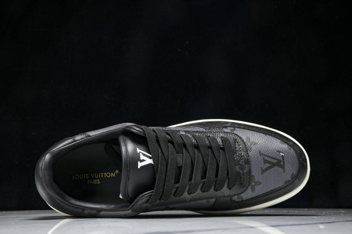 LV SNEAKER FOR-LV310