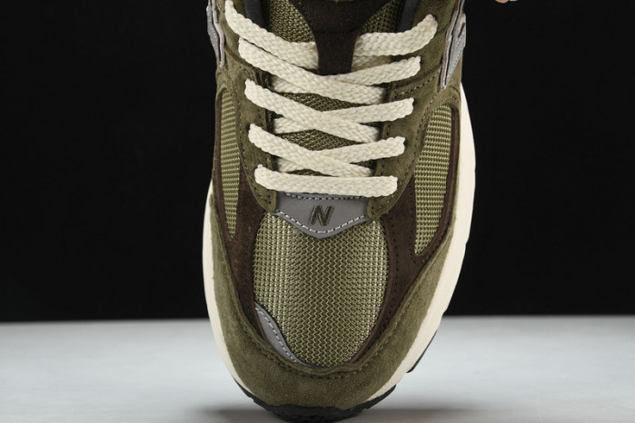 New Balance yeeshoes M2002RHN