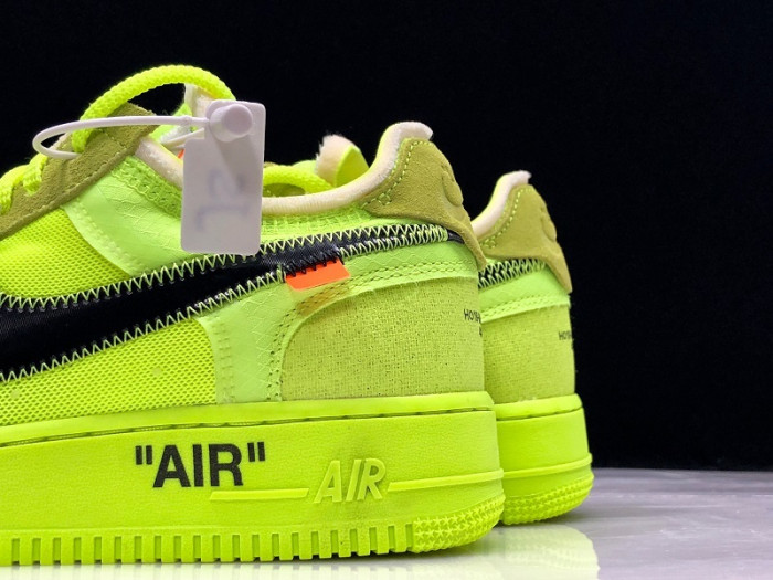 Air Force 1 Low OF Volt AO4606-700
