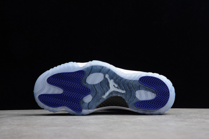 Jordan 11 Retro Low Concord 528895-153