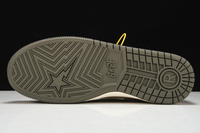 A B*THING APE YEE-011