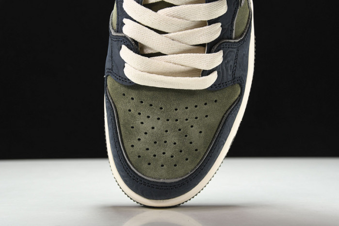 A B*THING APE YEE-008