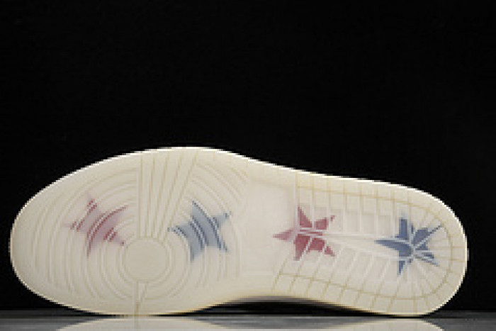 Trophy Room x Air Jordan 1 Low OG  FN0432-017