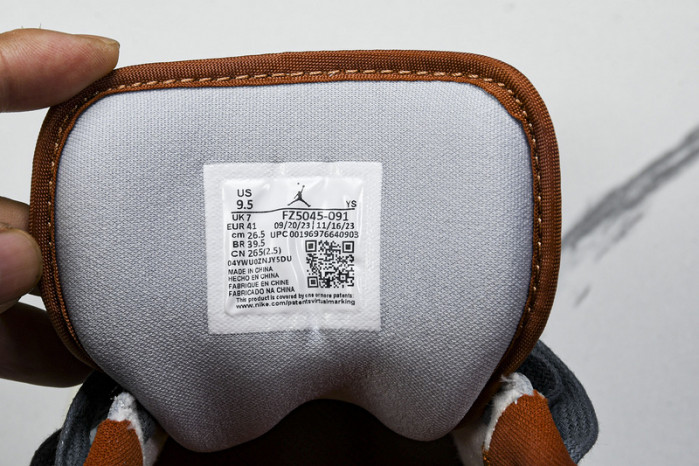 Air Jordan 1 Low  “Denim”  Women’s  FZ5045-091