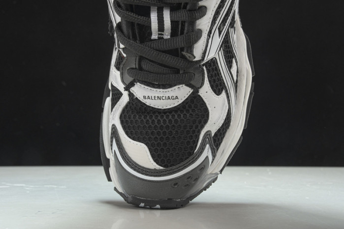 BLCG  RUNNER    Yeeshoes  22040702