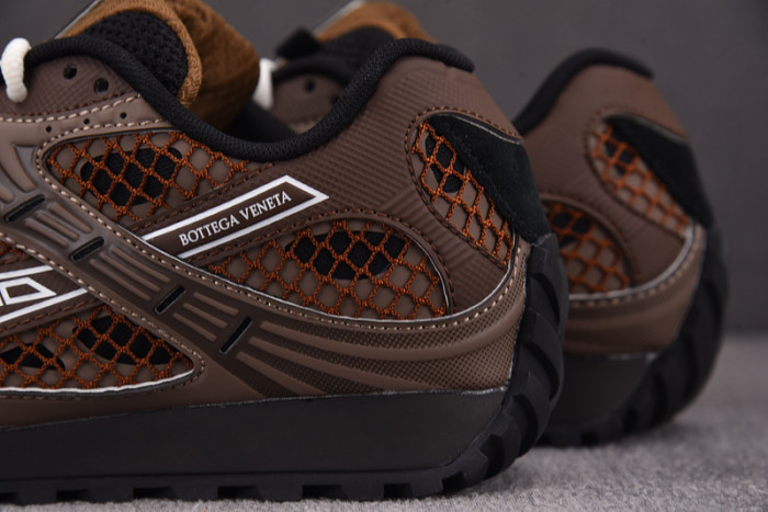 b0tt*ga Ven*ta orbit sneaker