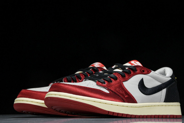 Trophy Room x Air Jordan 1 Low OG “Home” FN0432-100