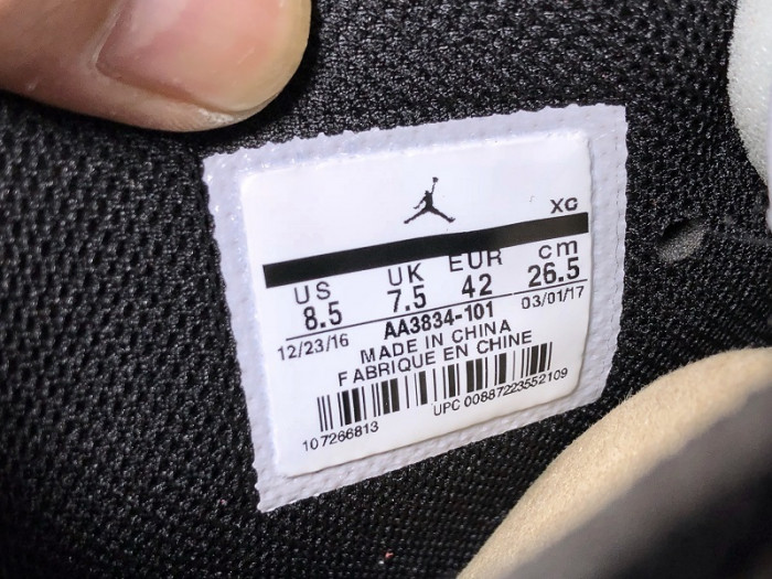 Air Jordan 1 Retro High OF Chicago   A3834-101