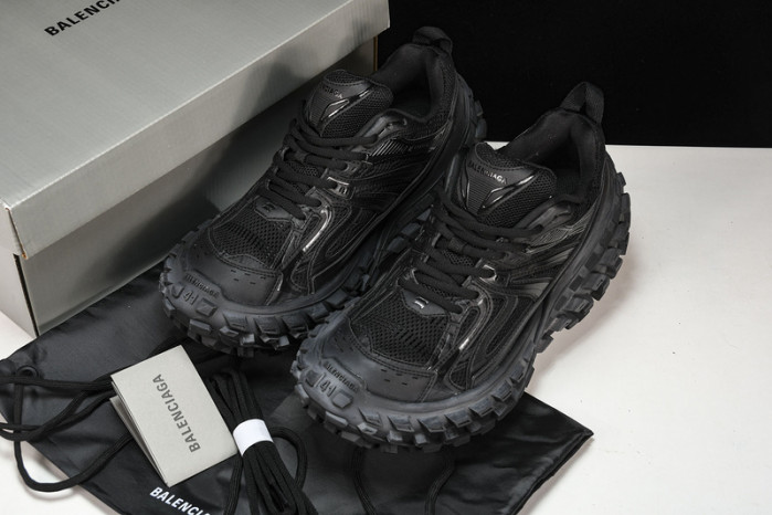 BLCG    Defender Rubber Platform Sneakers  W2RA61000