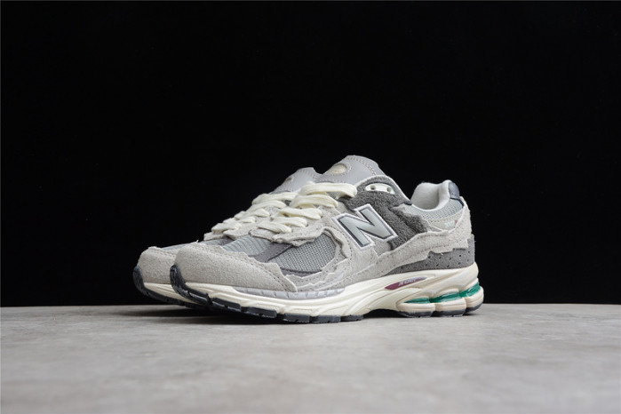 New Balance 2002R “Protection Pack” M2002RDA