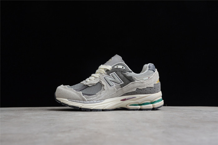 New Balance 2002R “Protection Pack” M2002RDA