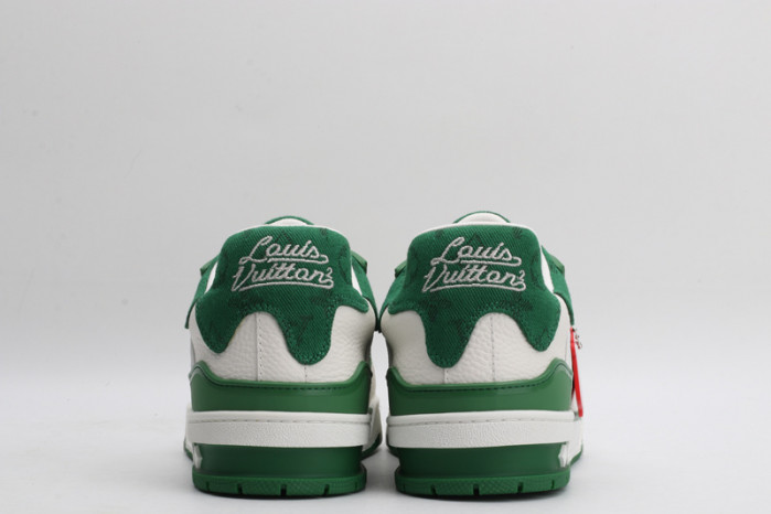 LV SNEAKER LOW YEE-014