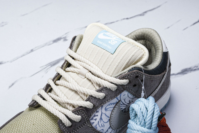 DUNK LOW  “Big Money Savings”  FZ3129