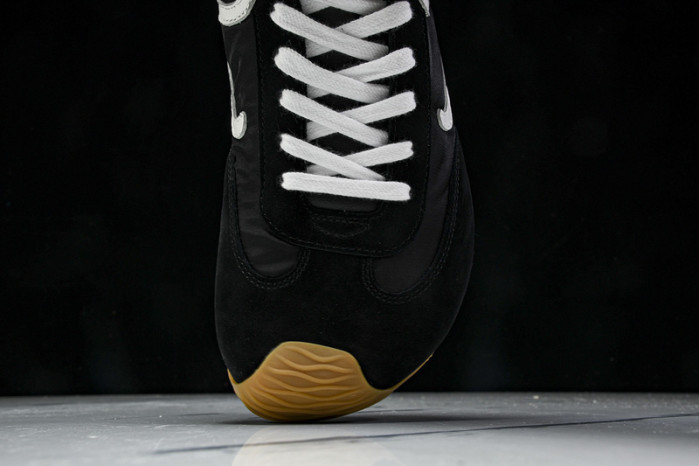 L*0ewe Ballet Runner LW-FOR03