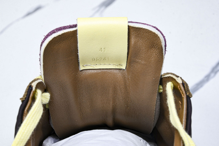 L*0ewe Ballet Runner  LW-FOR04