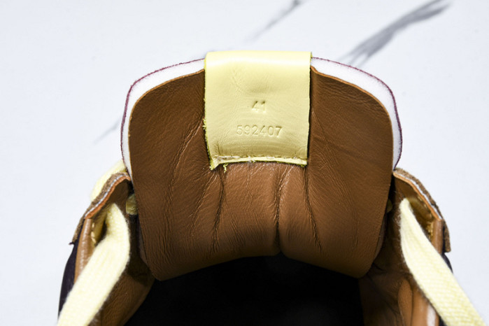 L*0ewe Ballet Runner LW-FOR12