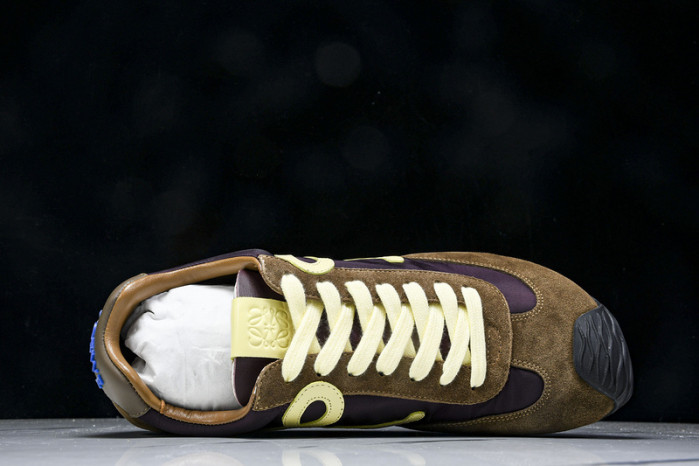 L*0ewe Ballet Runner LW-FOR12