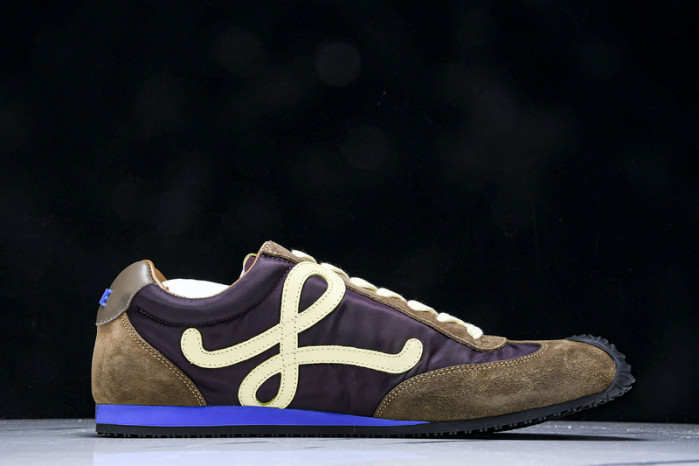 L*0ewe Ballet Runner LW-FOR12