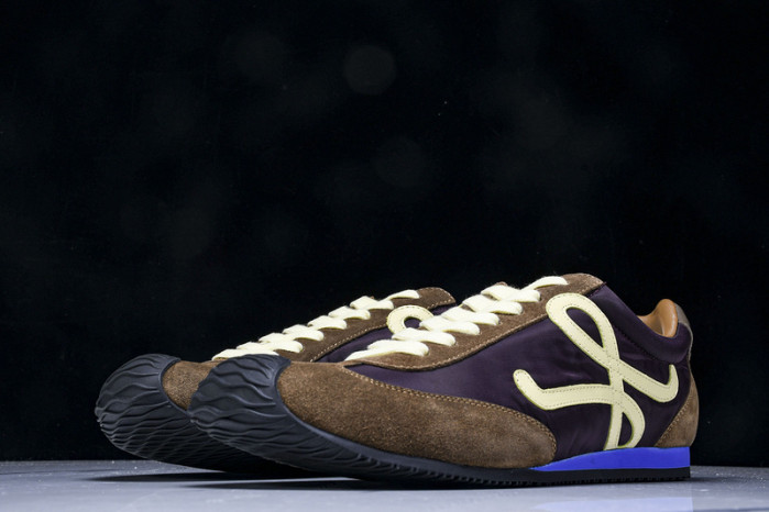 L*0ewe Ballet Runner LW-FOR12